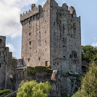 An image of Blarneys Castle in Ireland.