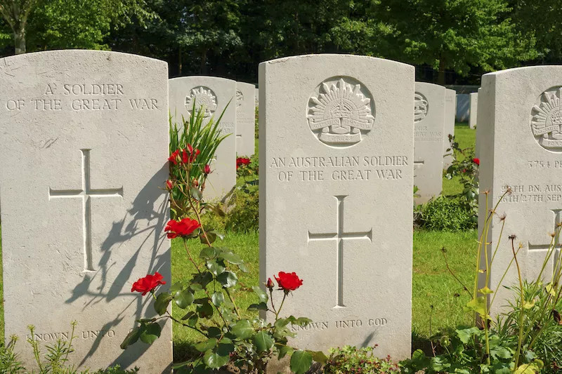 Photo of the grave of a brave Australian soilder